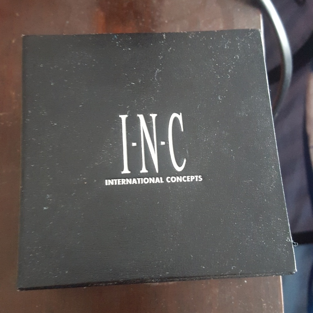 I.N.C Watch - Picture 3 of 3